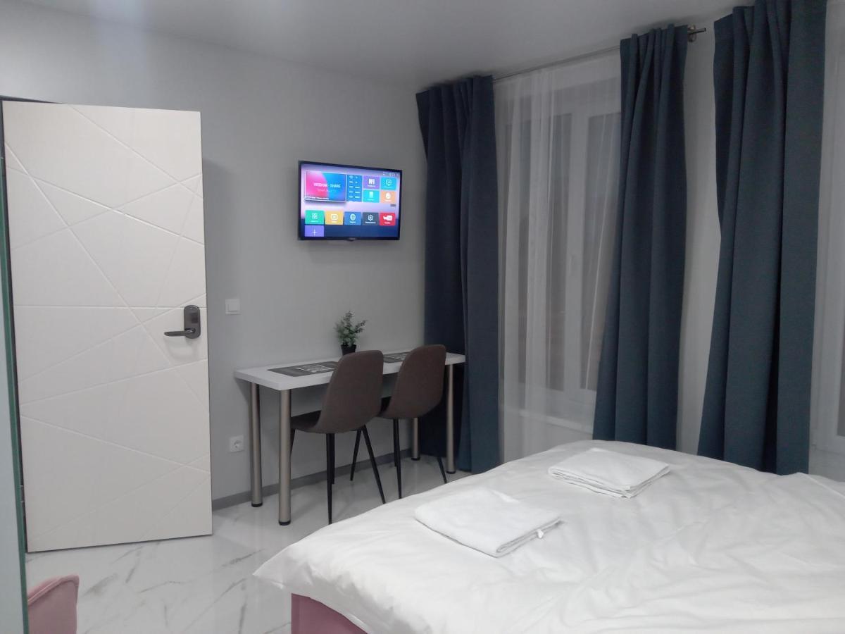 Pure Apartments Vip 2 Leopoli Esterno foto